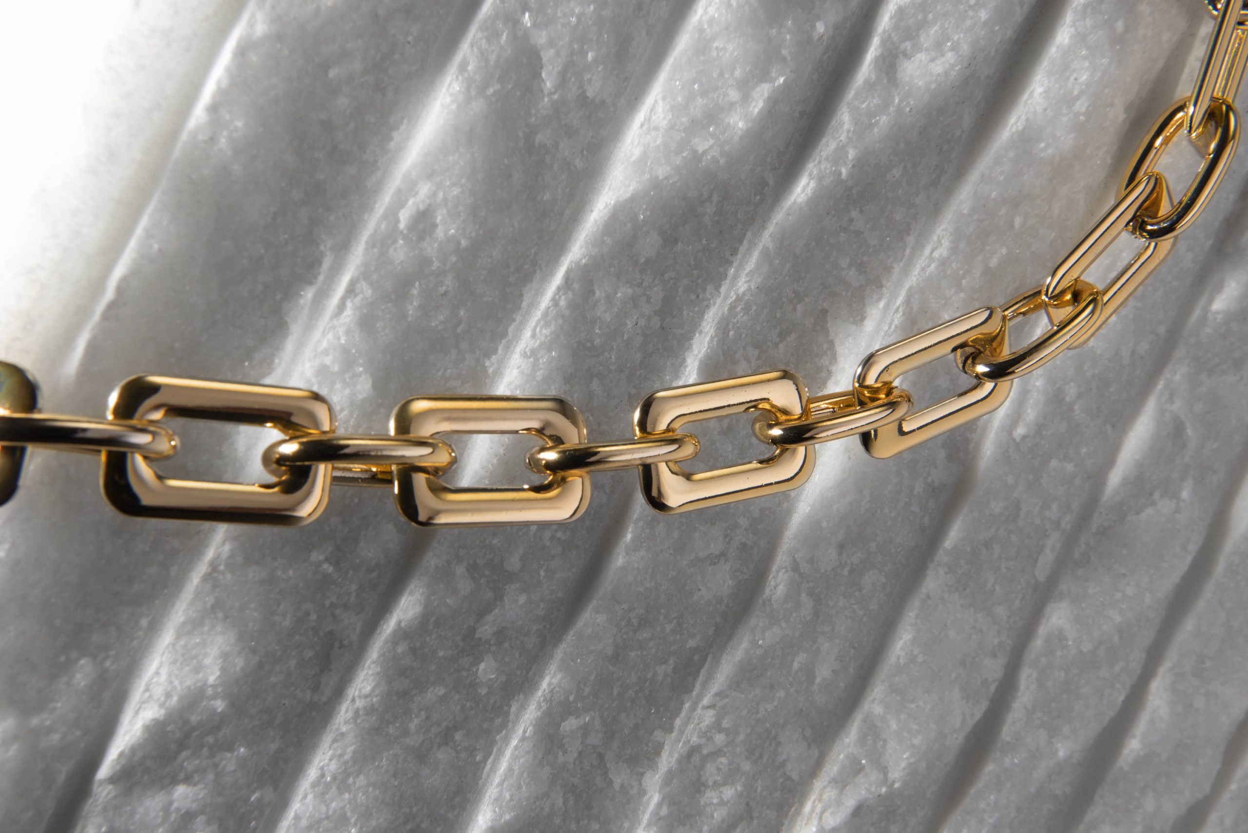 Sapete cos'è l'ottone ecobrass? Bejew produzione gioielli Sapete cos'è l'ottone ecobrass? Bejew produzione gioielli